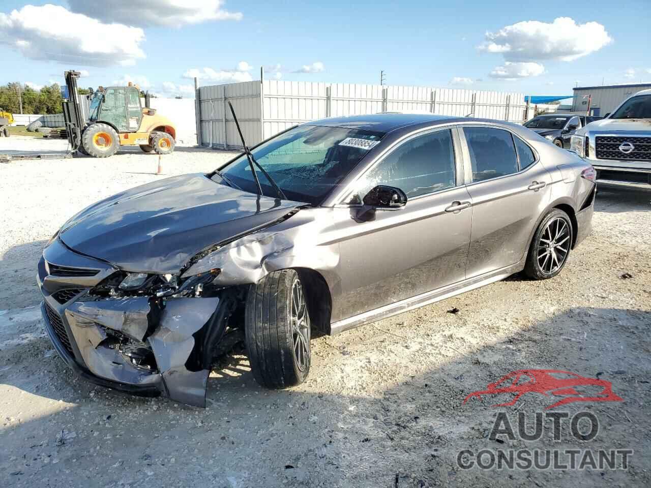 TOYOTA CAMRY 2022 - 4T1G11AK1NU675868