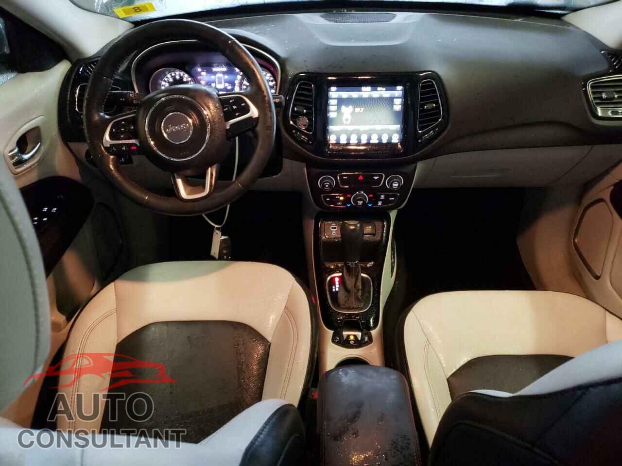JEEP COMPASS 2018 - 3C4NJCCB5JT466030