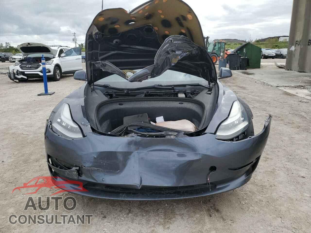 TESLA MODEL 3 2021 - 5YJ3E1EA8MF851685