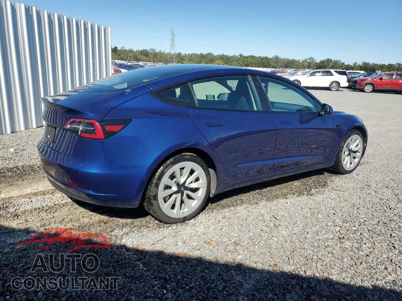 TESLA MODEL 3 2022 - 5YJ3E1EA8NF372314