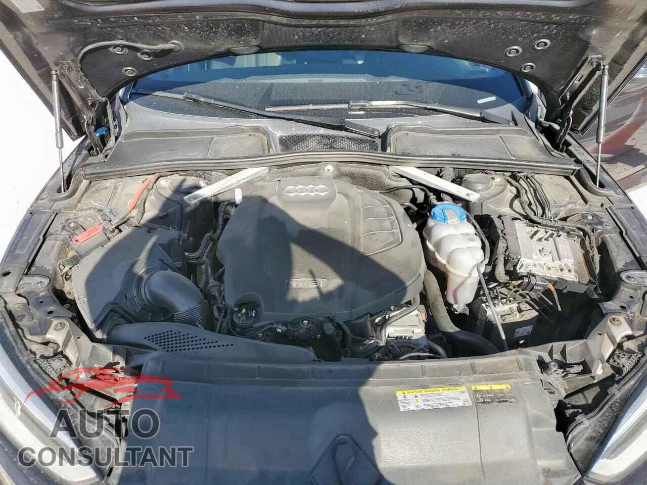 AUDI A5 2018 - WAUENCF55JA103922