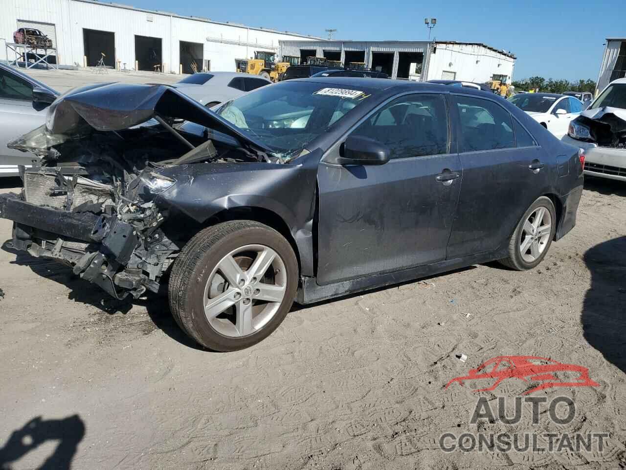 TOYOTA CAMRY 2014 - 4T1BF1FK7EU458975