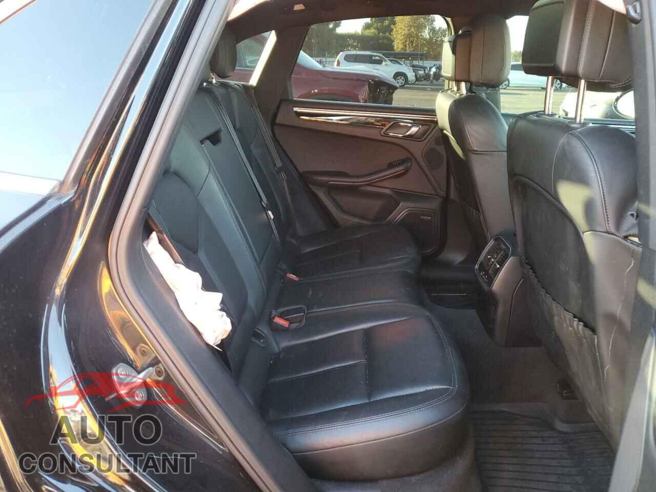 PORSCHE MACAN 2016 - WP1AB2A5XGLB52699