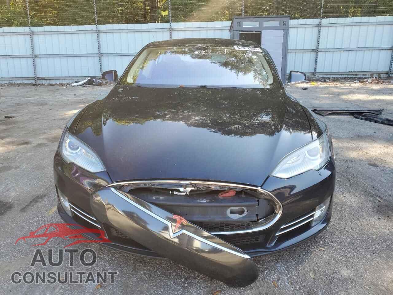 TESLA MODEL S 2013 - 5YJSA1CN8DFP03419