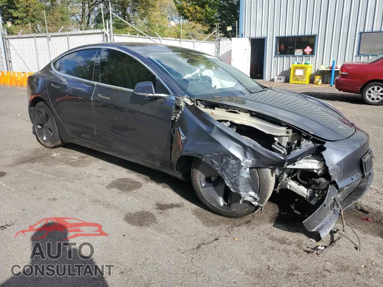 TESLA MODEL 3 2018 - 5YJ3E1EA8JF117964