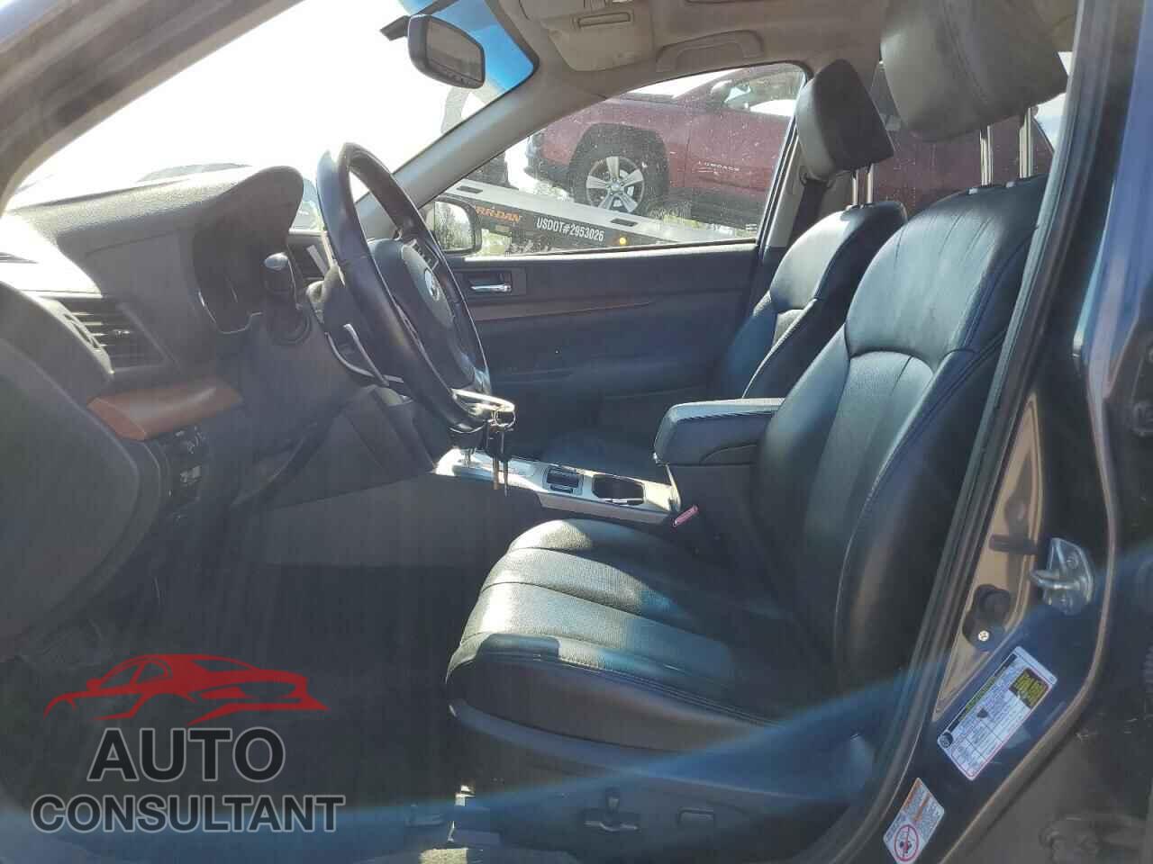 SUBARU OUTBACK 2013 - 4S4BRBKC2D3220855