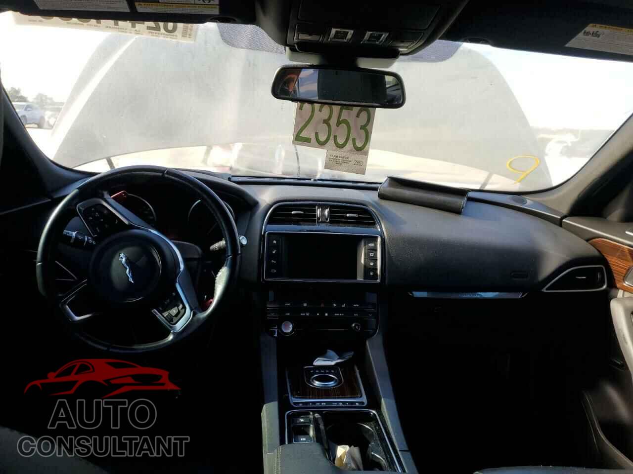 JAGUAR F-PACE 2018 - SADCK2EV4JA268489