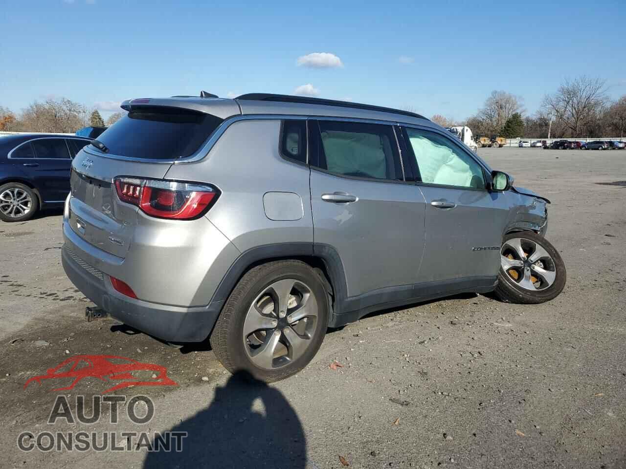 JEEP COMPASS 2018 - 3C4NJCBB3JT125498