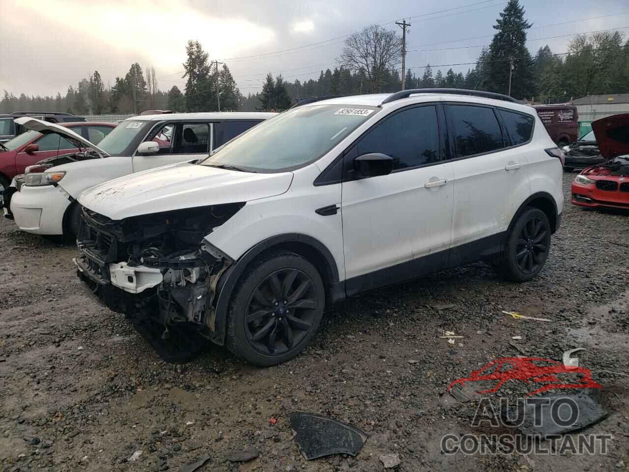 FORD ESCAPE 2018 - 1FMCU9GD3JUB14711