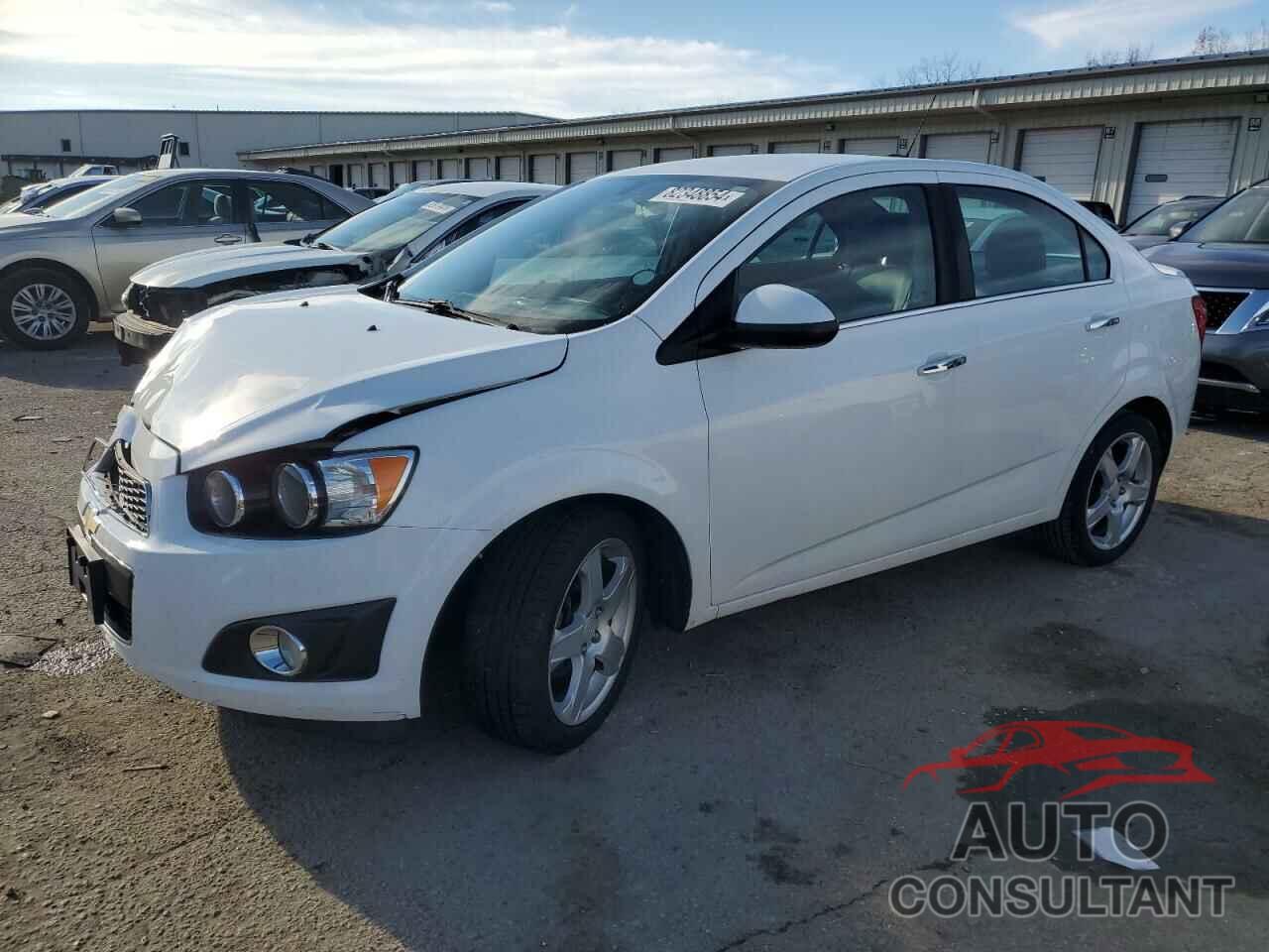 CHEVROLET SONIC 2016 - 1G1JE5SB9G4139332