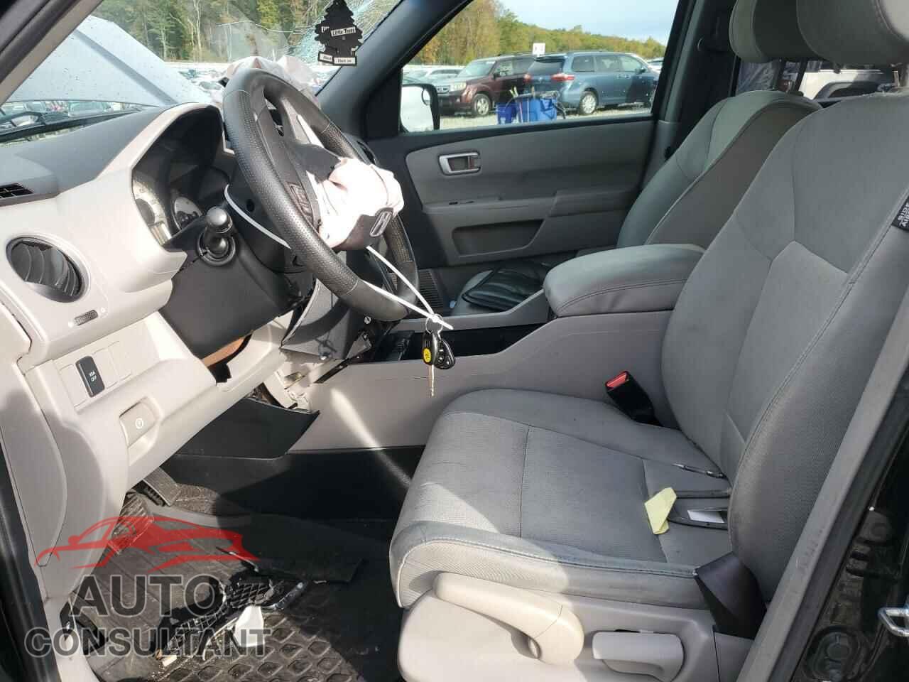 HONDA PILOT 2011 - 5FNYF4H22BB022522