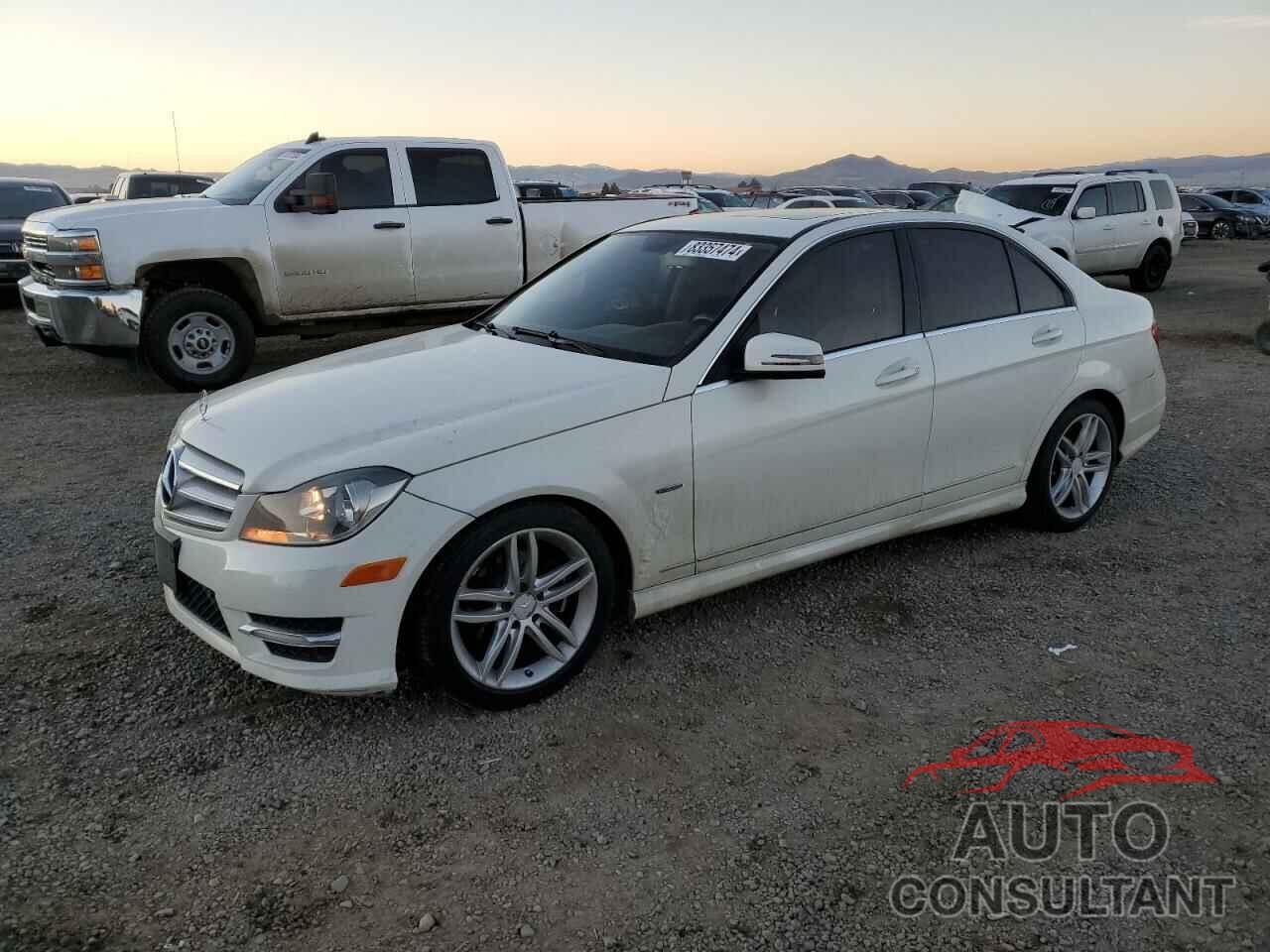 MERCEDES-BENZ C-CLASS 2012 - WDDGF4HB2CR230848
