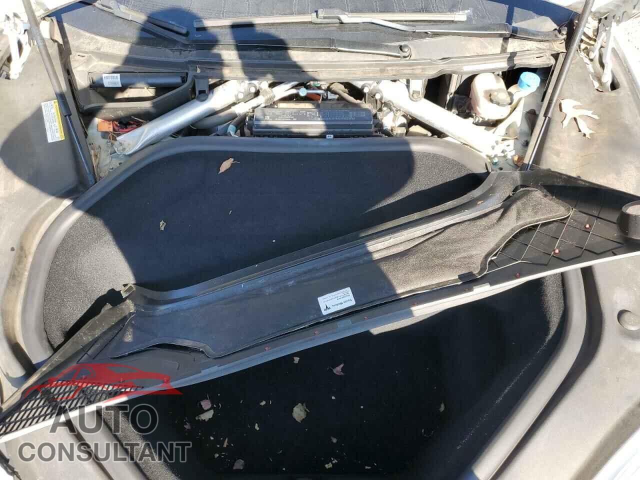 TESLA MODEL S 2015 - 5YJSA1E48FF109520