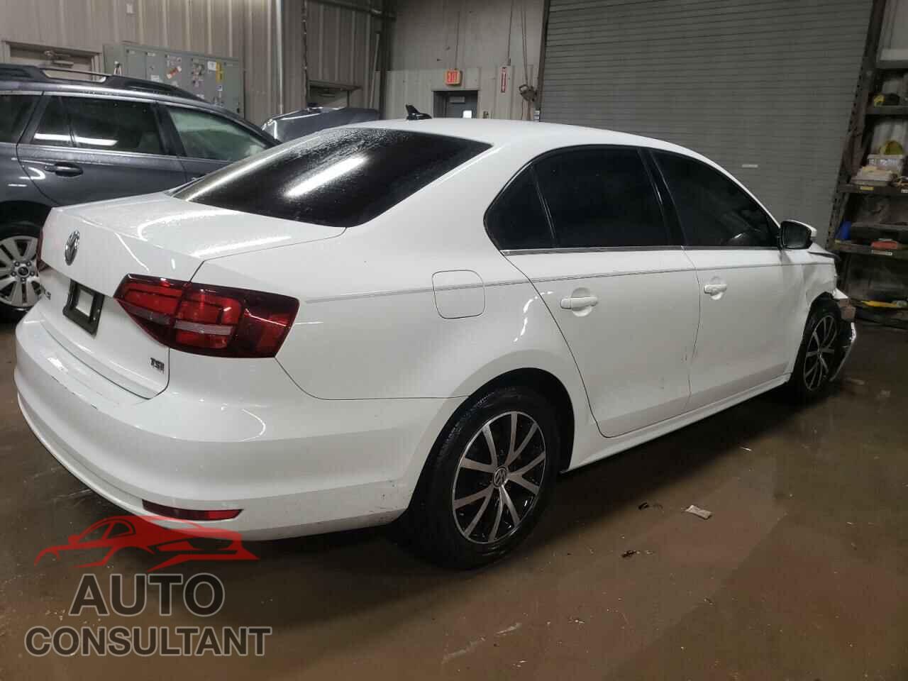 VOLKSWAGEN JETTA 2017 - 3VWB67AJ4HM312318