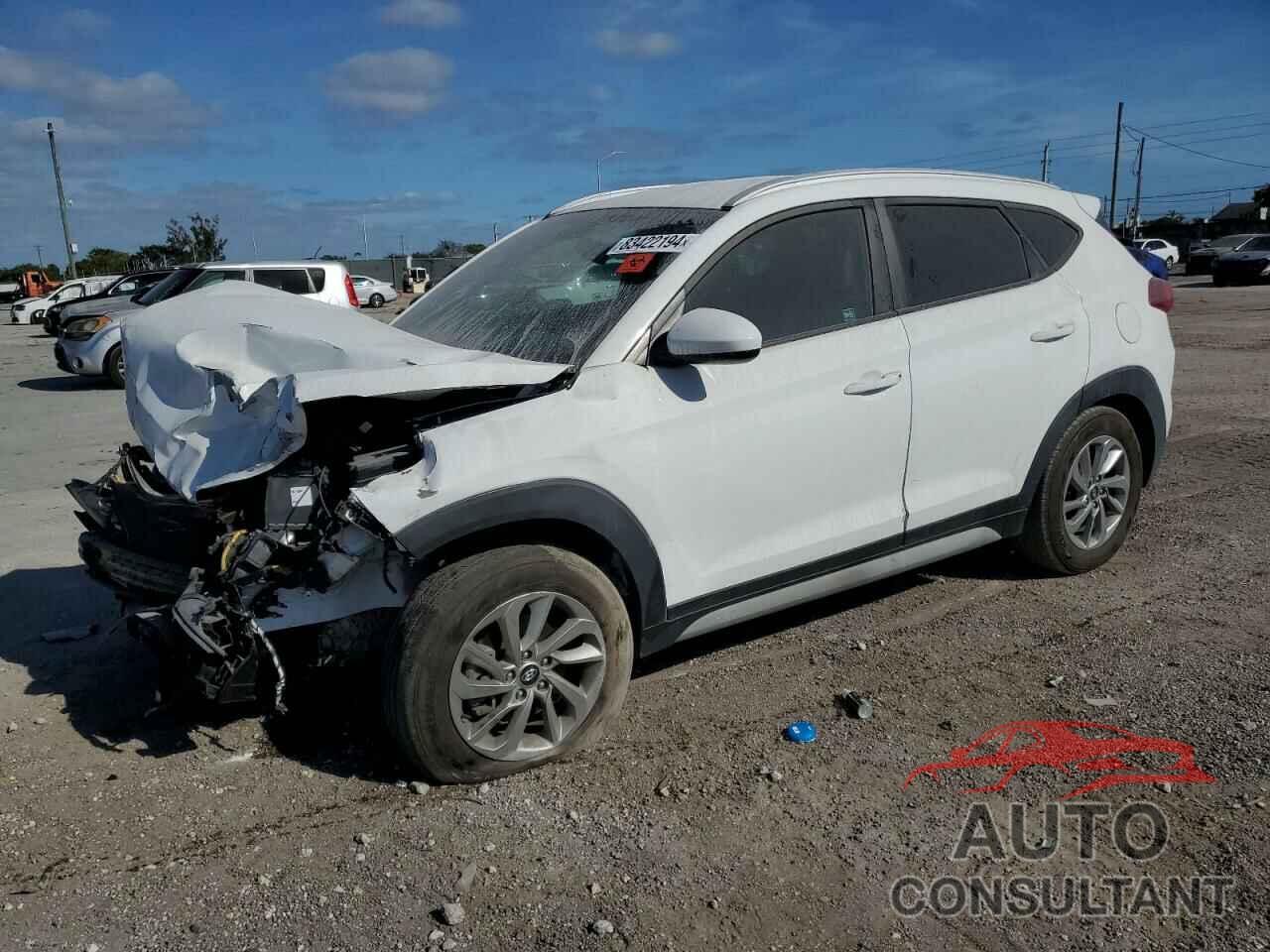 HYUNDAI TUCSON 2018 - KM8J33A49JU727738