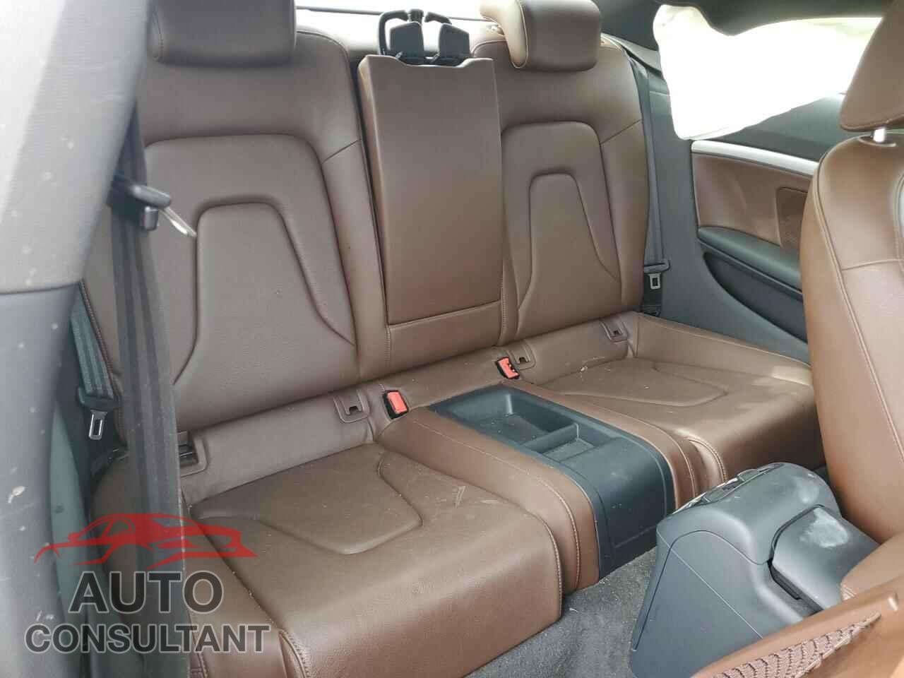 AUDI A5 2014 - WAUCFAFR7EA053140