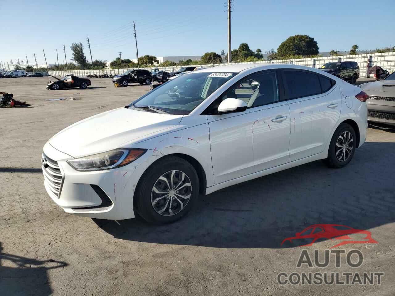 HYUNDAI ELANTRA 2018 - 5NPD74LF2JH289150