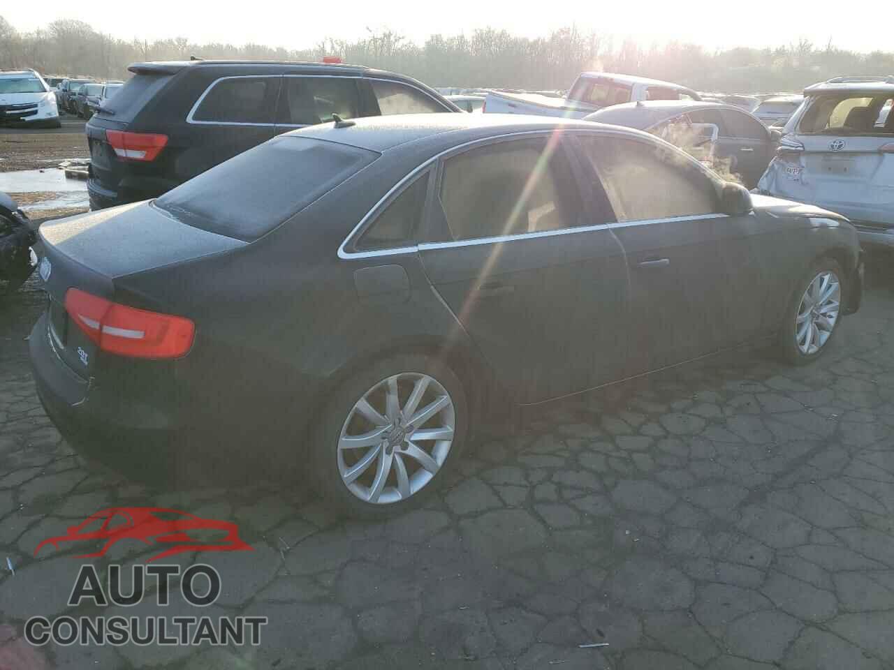 AUDI A4 2013 - WAUFFAFL6DN003670