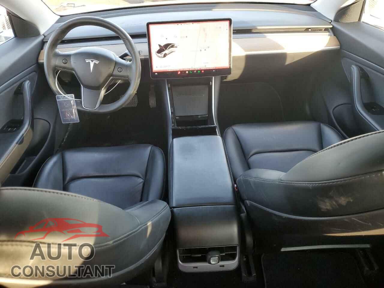 TESLA MODEL 3 2019 - 5YJ3E1EB1KF511882