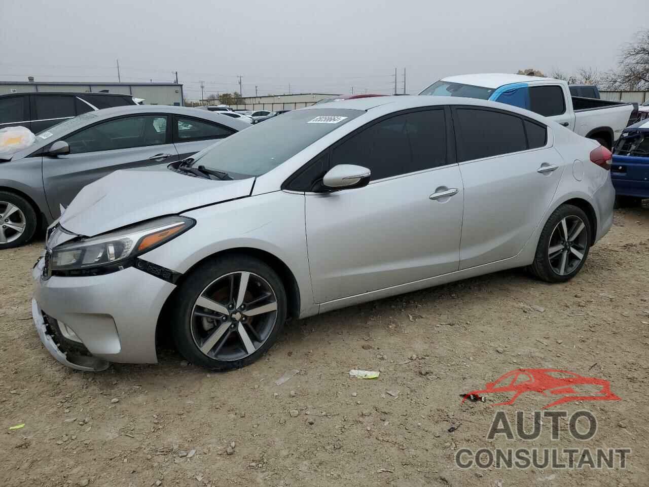 KIA FORTE 2017 - 3KPFL4A82HE051032