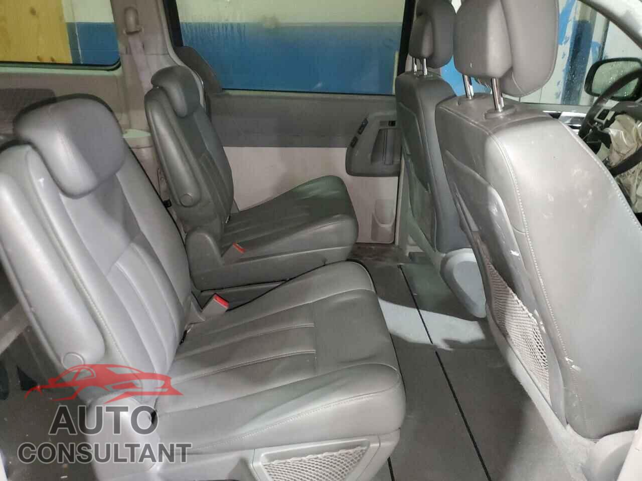 DODGE CARAVAN 2010 - 2D4RN5DX4AR403132