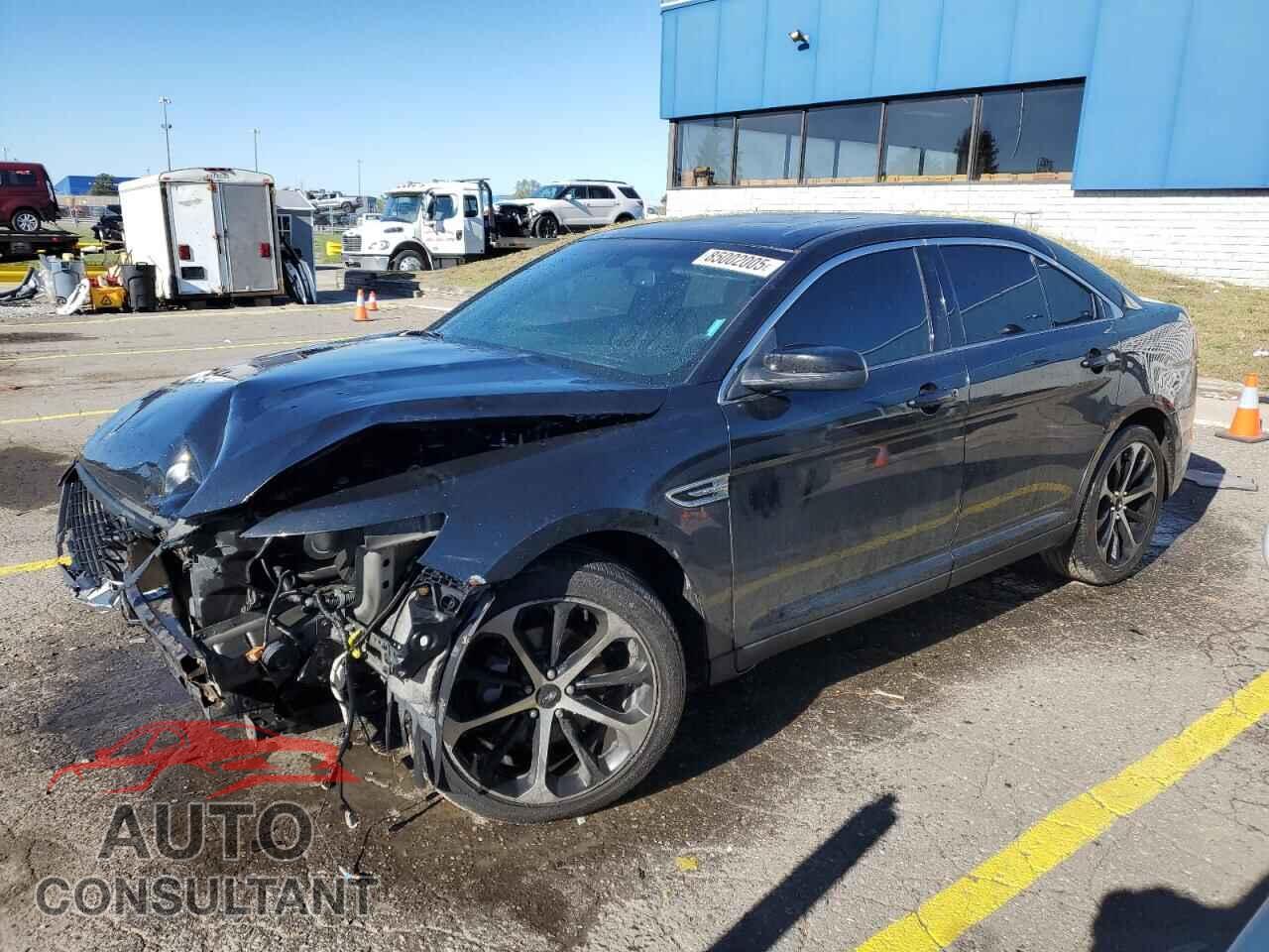 FORD TAURUS 2013 - 1FAHP2E85DG201050