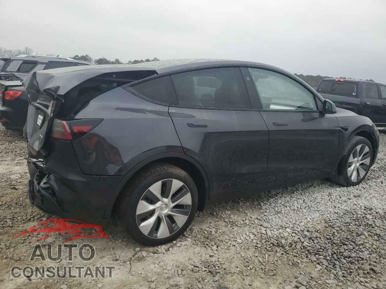 TESLA MODEL Y 2024 - 7SAYGDEEXRA235563