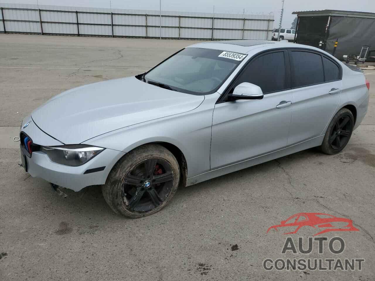 BMW 3 SERIES 2015 - WBA3C1C58FK118681