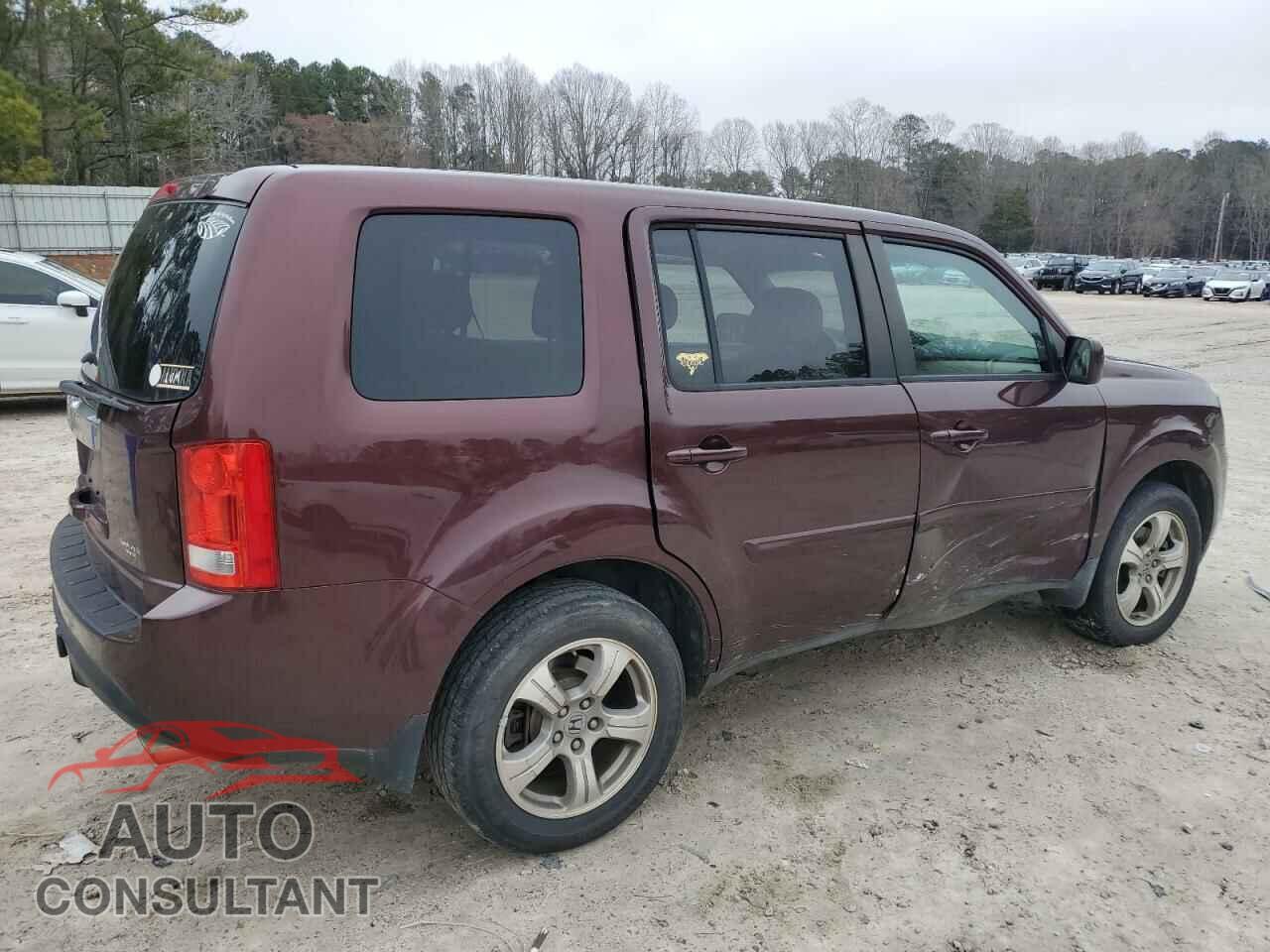 HONDA PILOT 2013 - 5FNYF3H74DB013247