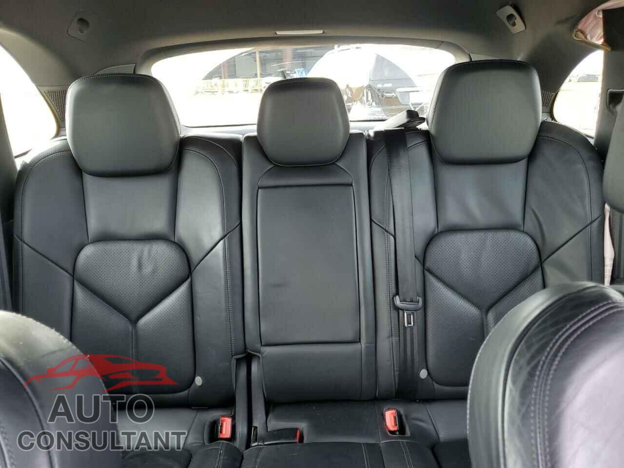 PORSCHE CAYENNE 2013 - WP1AA2A29DLA11532