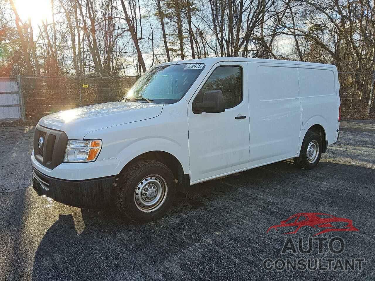 NISSAN NV 2017 - 1N6BF0KM2HN803511