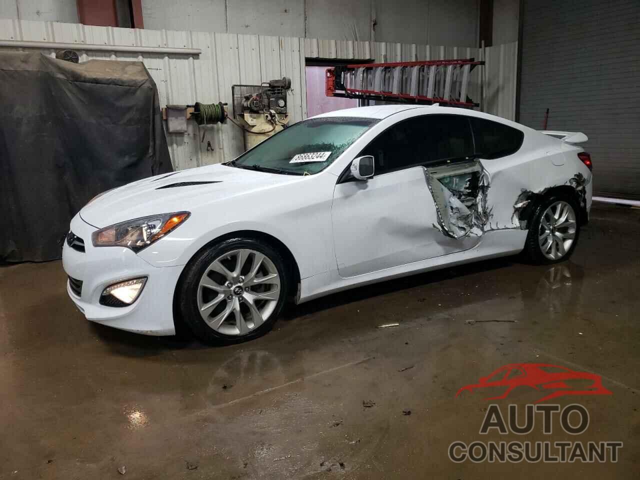 HYUNDAI GENESIS 2015 - KMHHU6KJ3FU123515