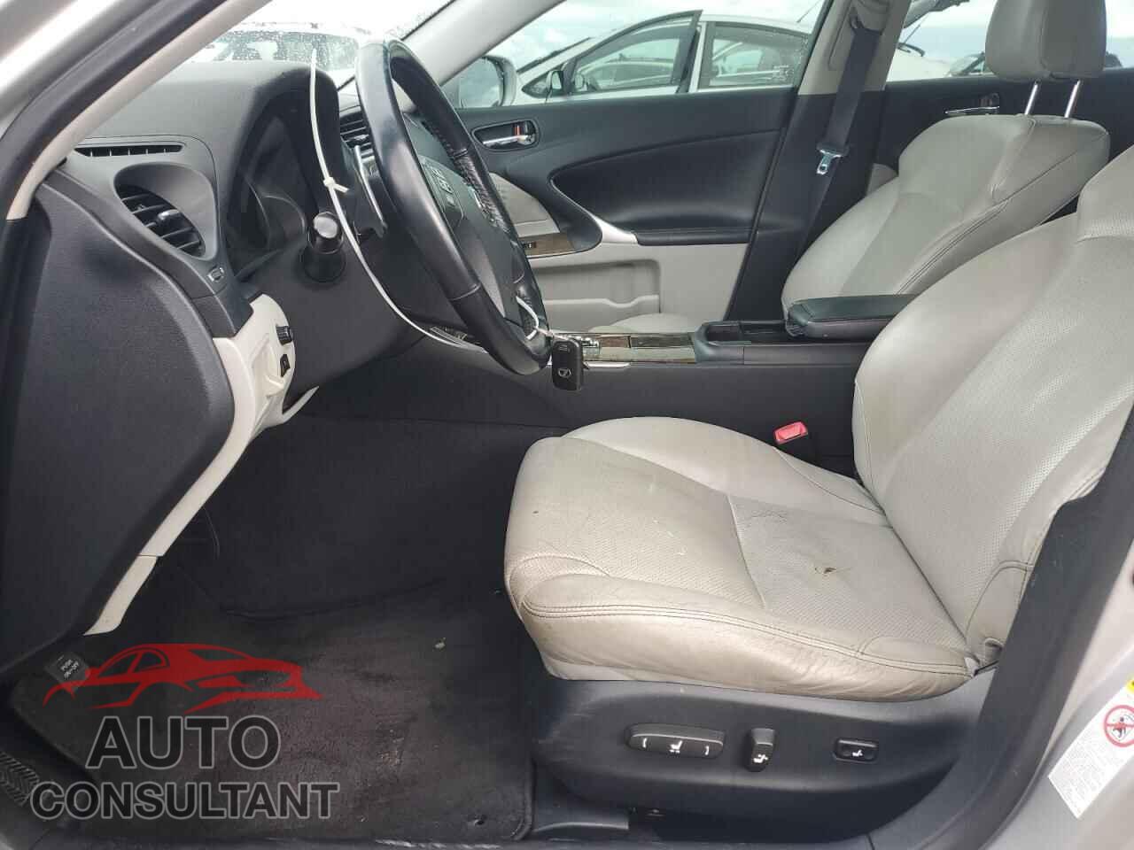 LEXUS IS 2009 - JTHBK262995093395