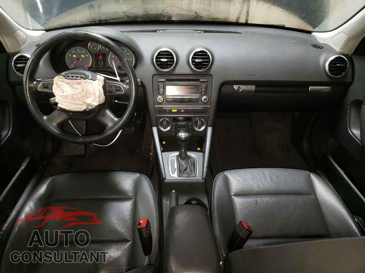 AUDI A3 2012 - WAUBEAFM6CA168313