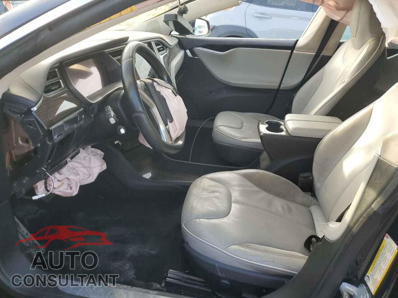 TESLA MODEL S 2015 - 5YJSA1S1XFF080712