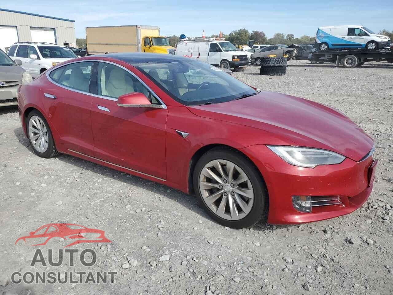 TESLA MODEL S 2018 - 5YJSA1E26JF272612