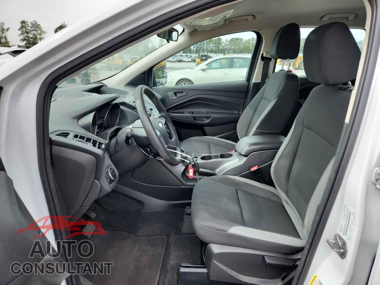 FORD ESCAPE 2016 - 1FMCU0F75GUC18715