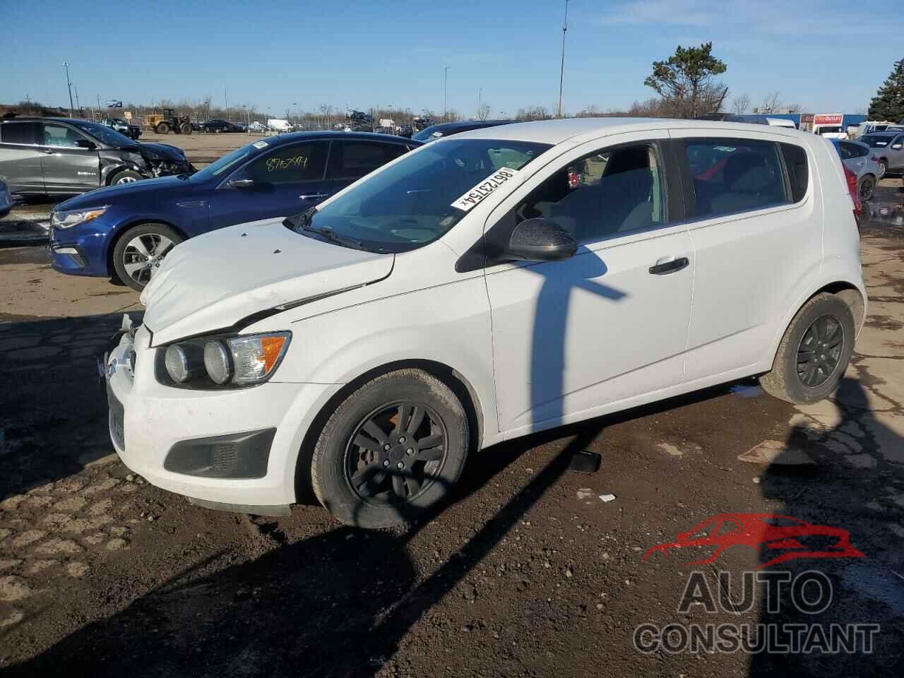 CHEVROLET SONIC 2015 - 1G1JC6SH3F4106082