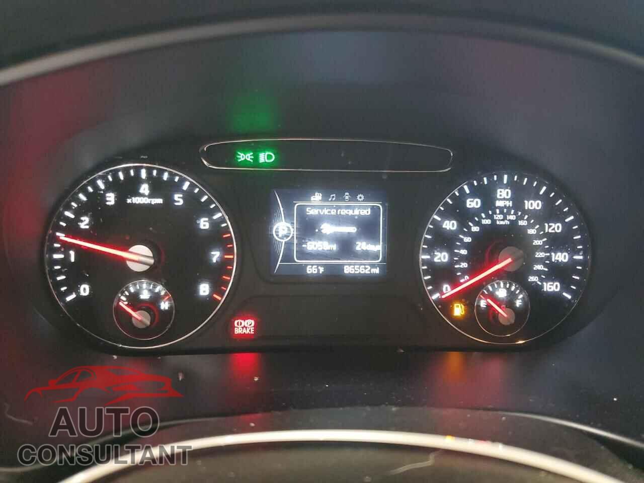KIA SORENTO 2017 - 5XYPGDA37HG329357