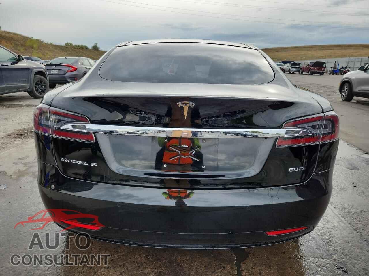 TESLA MODEL S 2016 - 5YJSA1E27GF170762