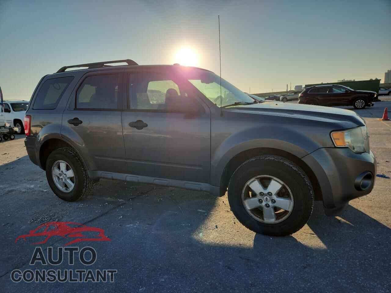 FORD ESCAPE 2010 - 1FMCU0D74AKC05752
