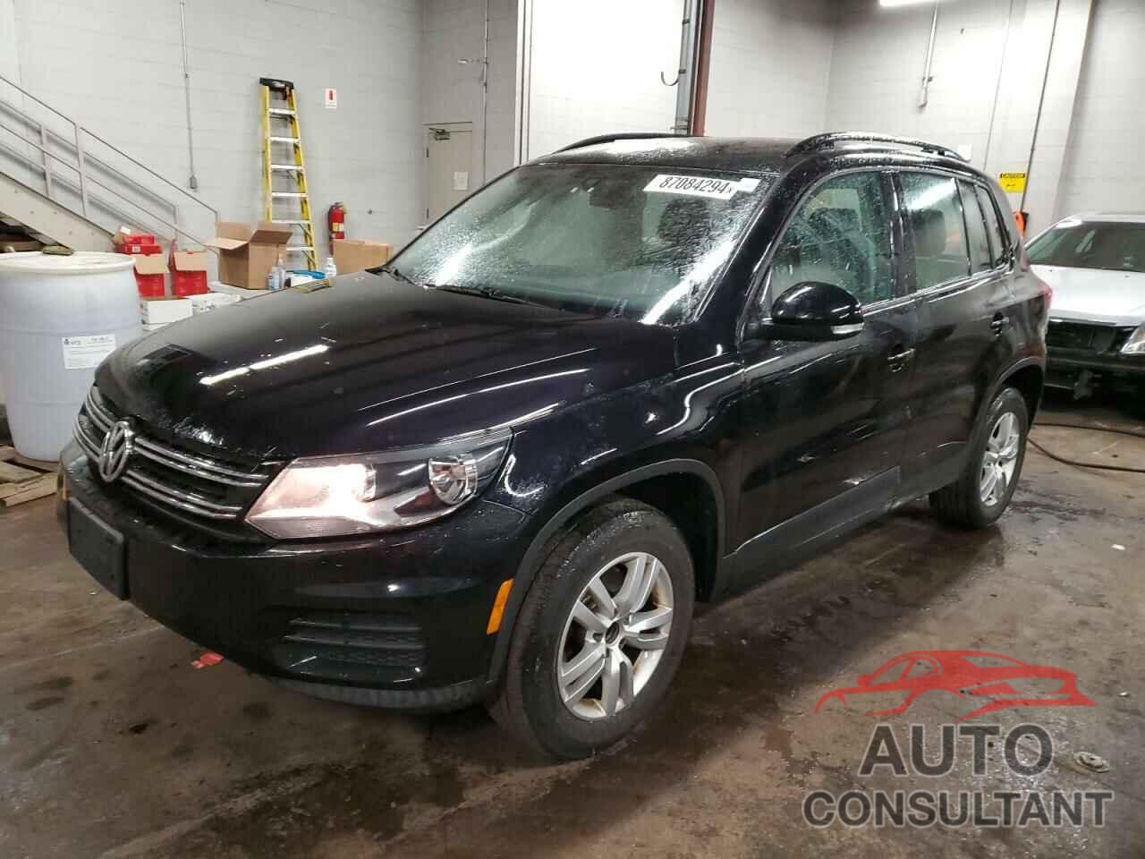 VOLKSWAGEN TIGUAN 2016 - WVGBV7AX2GW581082