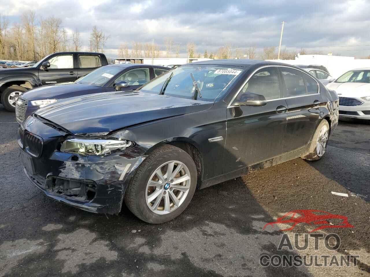 BMW 5 SERIES 2014 - WBA5A5C58ED512187