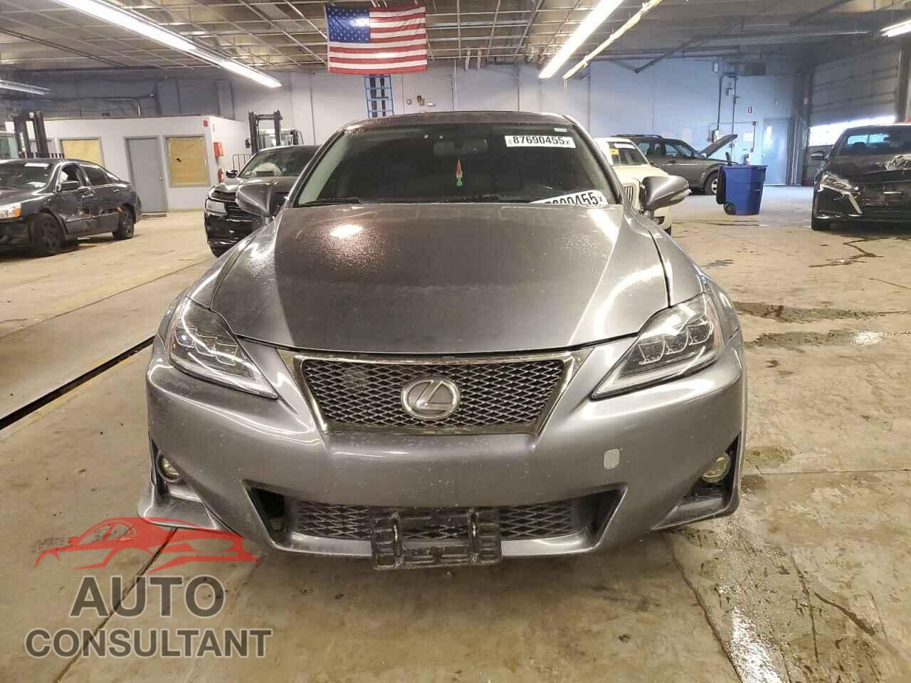 LEXUS IS 2013 - JTHCF5C28D5063103
