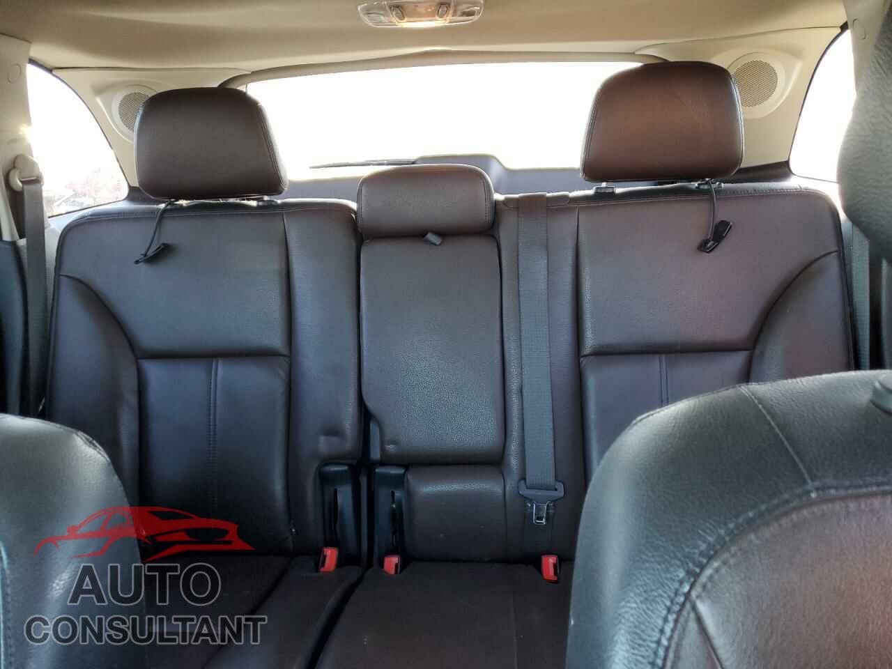 FORD EDGE 2013 - 2FMDK4KC6DBE22221