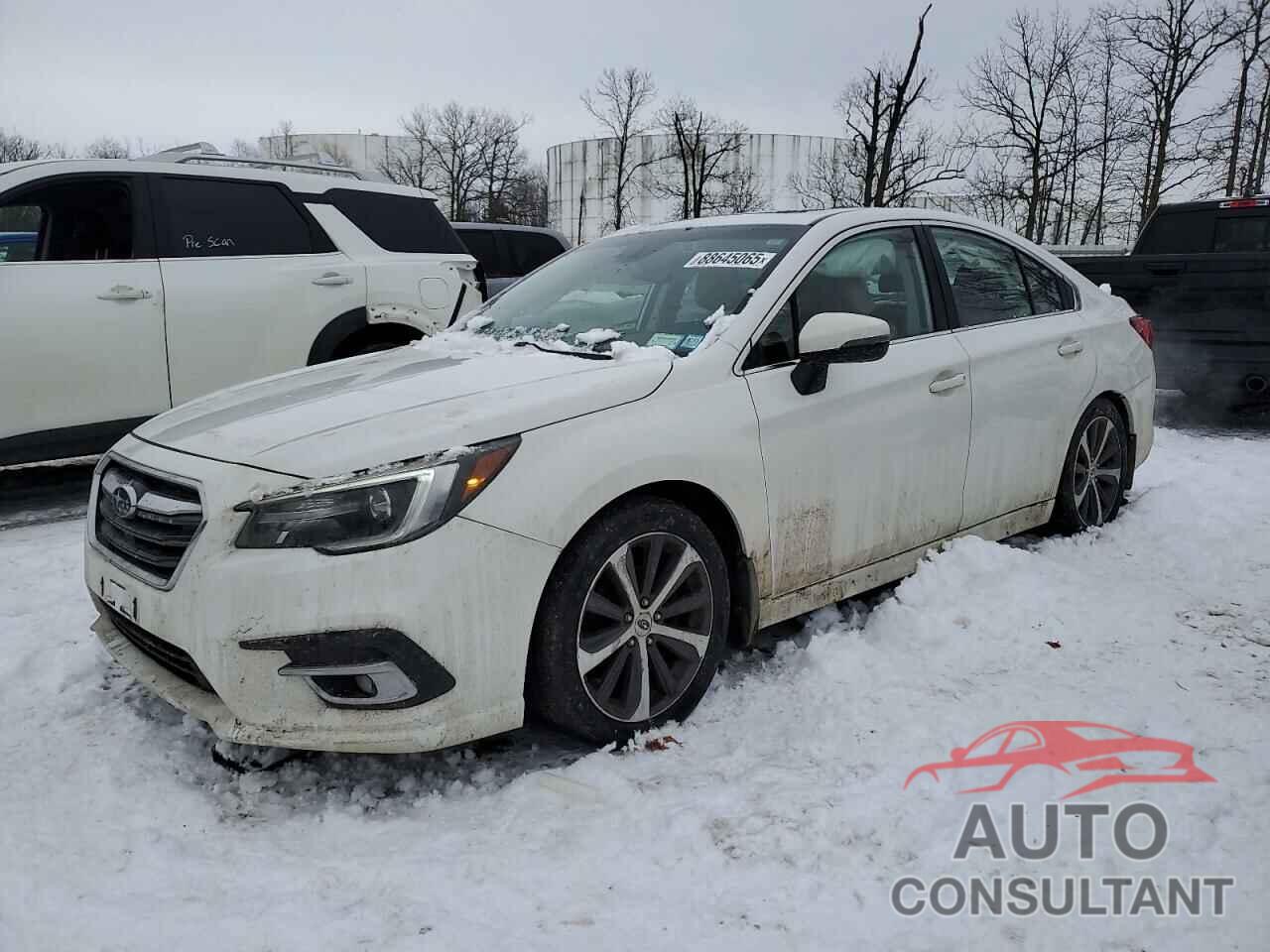 SUBARU LEGACY 2019 - 4S3BNAN67K3019918