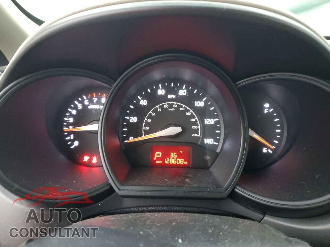 KIA RIO 2013 - KNADN4A32D6280166