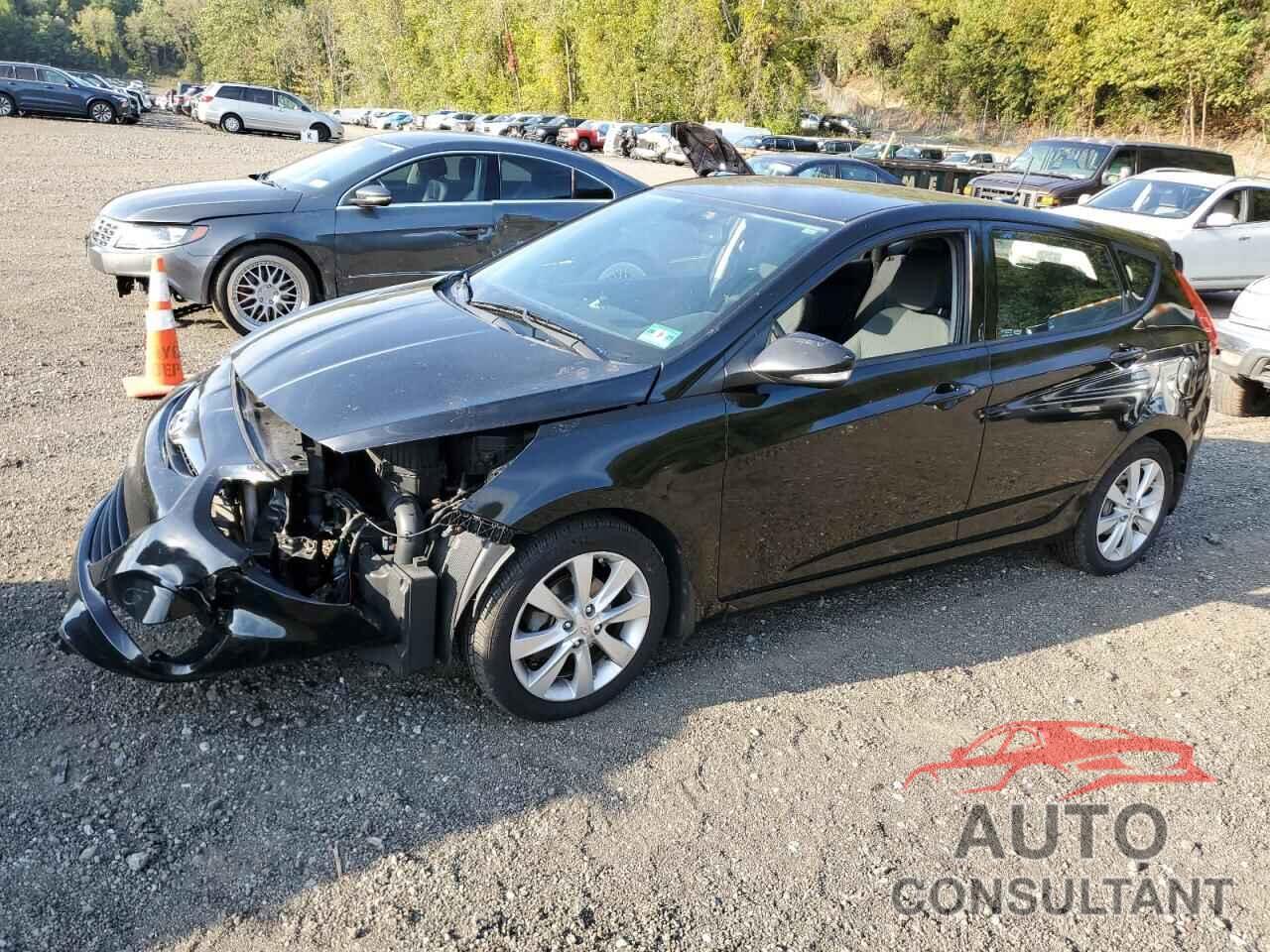 HYUNDAI ACCENT 2013 - KMHCU5AE2DU075429