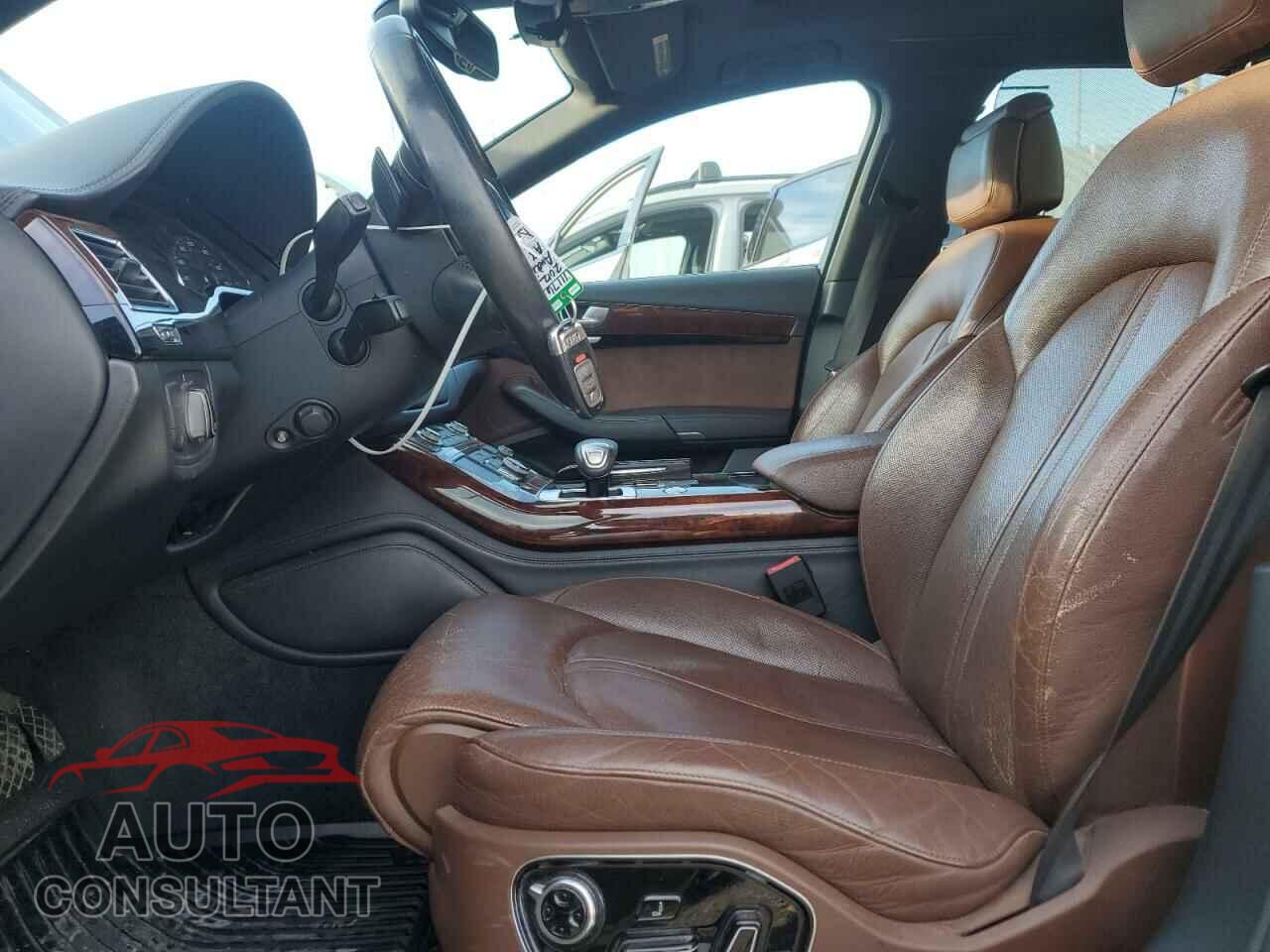 AUDI A8 2012 - WAURVAFD1CN019881