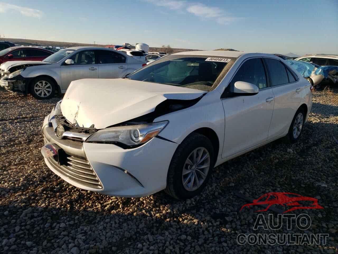 TOYOTA CAMRY 2016 - 4T4BF1FK9GR574994